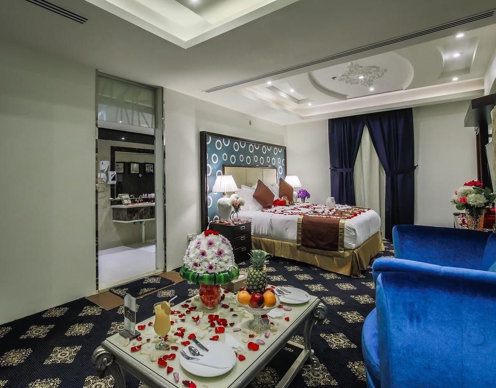 Rest Night Serviced Apartments- Alhamra Ер-Ріяд Екстер'єр фото Suite