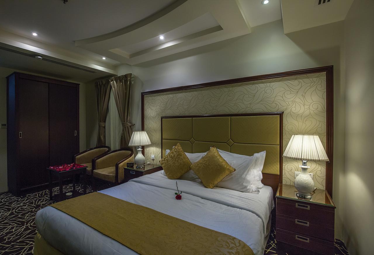 Rest Night Serviced Apartments- Alhamra Ер-Ріяд Екстер'єр фото A bedroom at the hotel