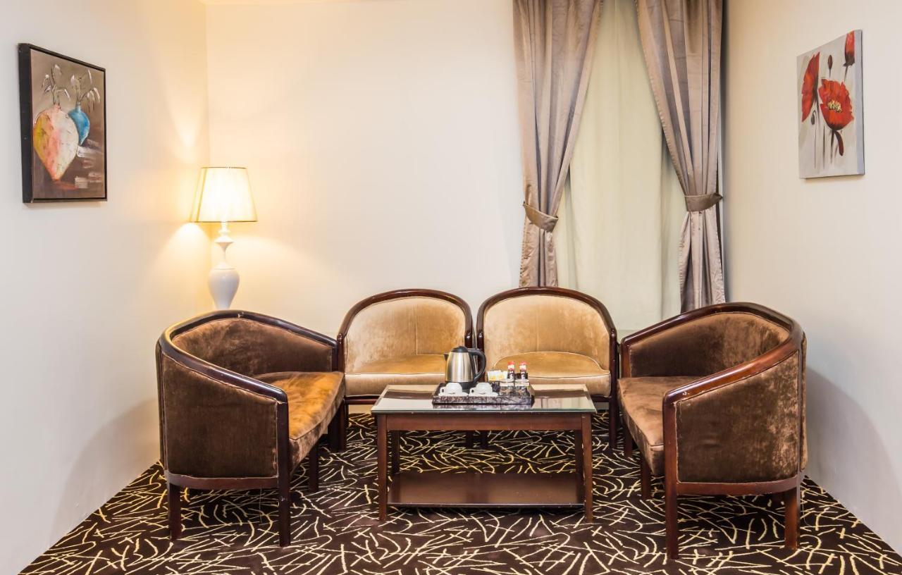 Rest Night Serviced Apartments- Alhamra Ер-Ріяд Екстер'єр фото